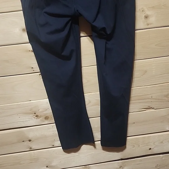 Lululemon Swift Speed Tights Size 4 inseam 12in - Picture 7 of 7